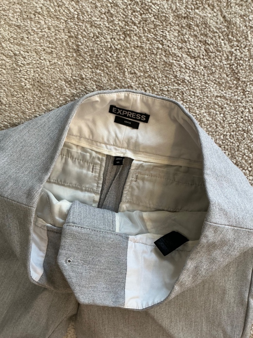 Express pants - Picture 2 of 3